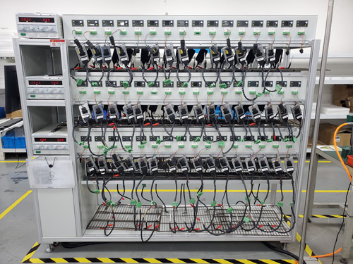 Aging test bench